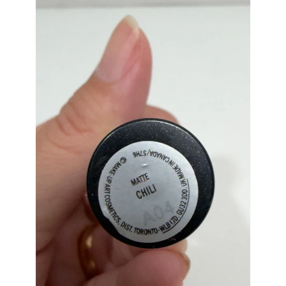 MAC Matte Lipstick Chili Brownish‎ Orange Red A04 mini Size 0.1oz 3g
